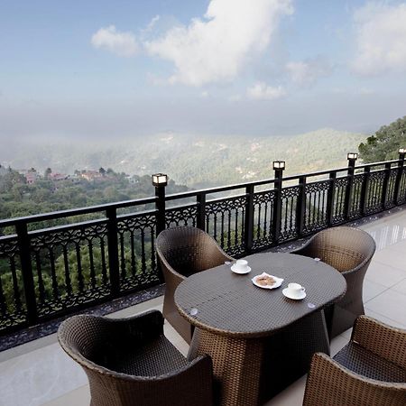 Luxe Resorts - Centrally Heated Air Conditioned Hotel In The Heart Of 카사울리 외부 사진